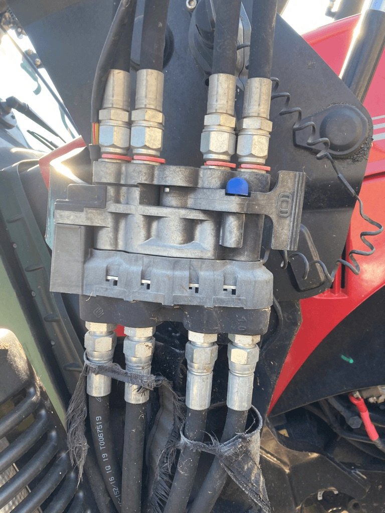 Traktor des Typs Case IH LUXXUM 100, Gebrauchtmaschine in ISIGNY-LE-BUAT (Bild 5)