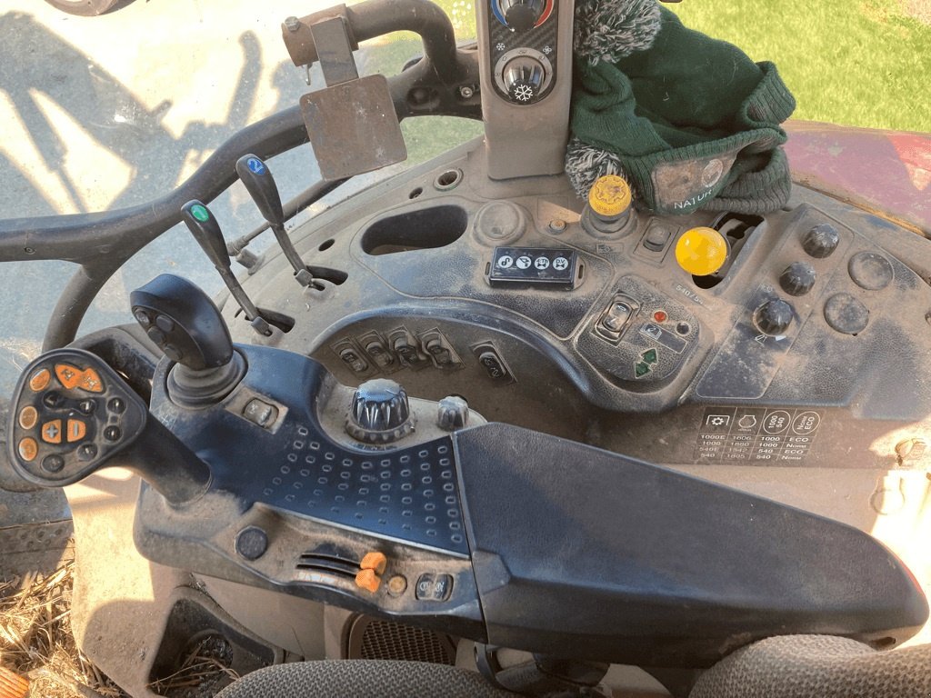 Traktor des Typs Case IH LUXXUM 100, Gebrauchtmaschine in ISIGNY-LE-BUAT (Bild 7)