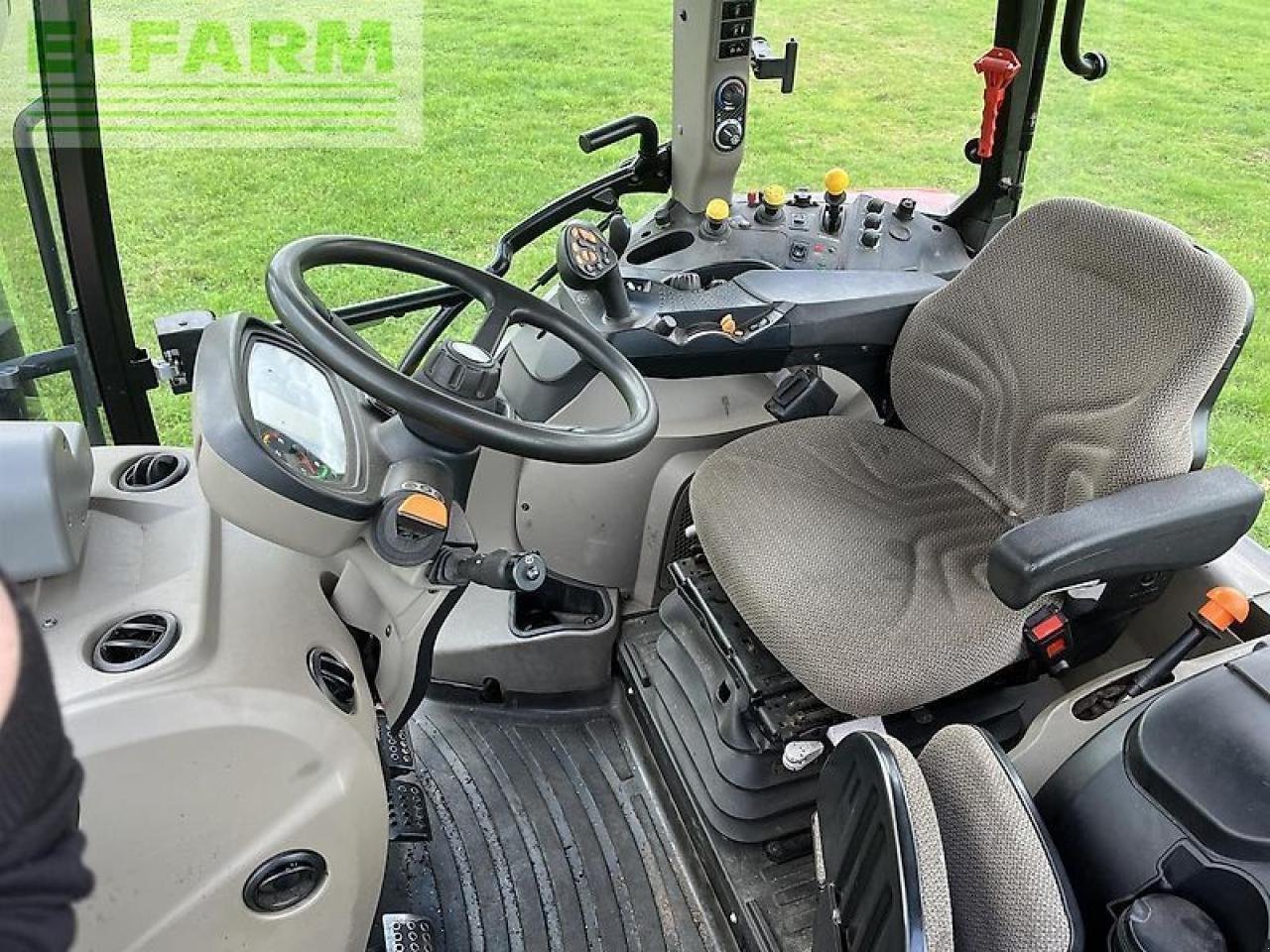 Traktor du type Case IH luxxum 100, Gebrauchtmaschine en Wippingen (Photo 15)