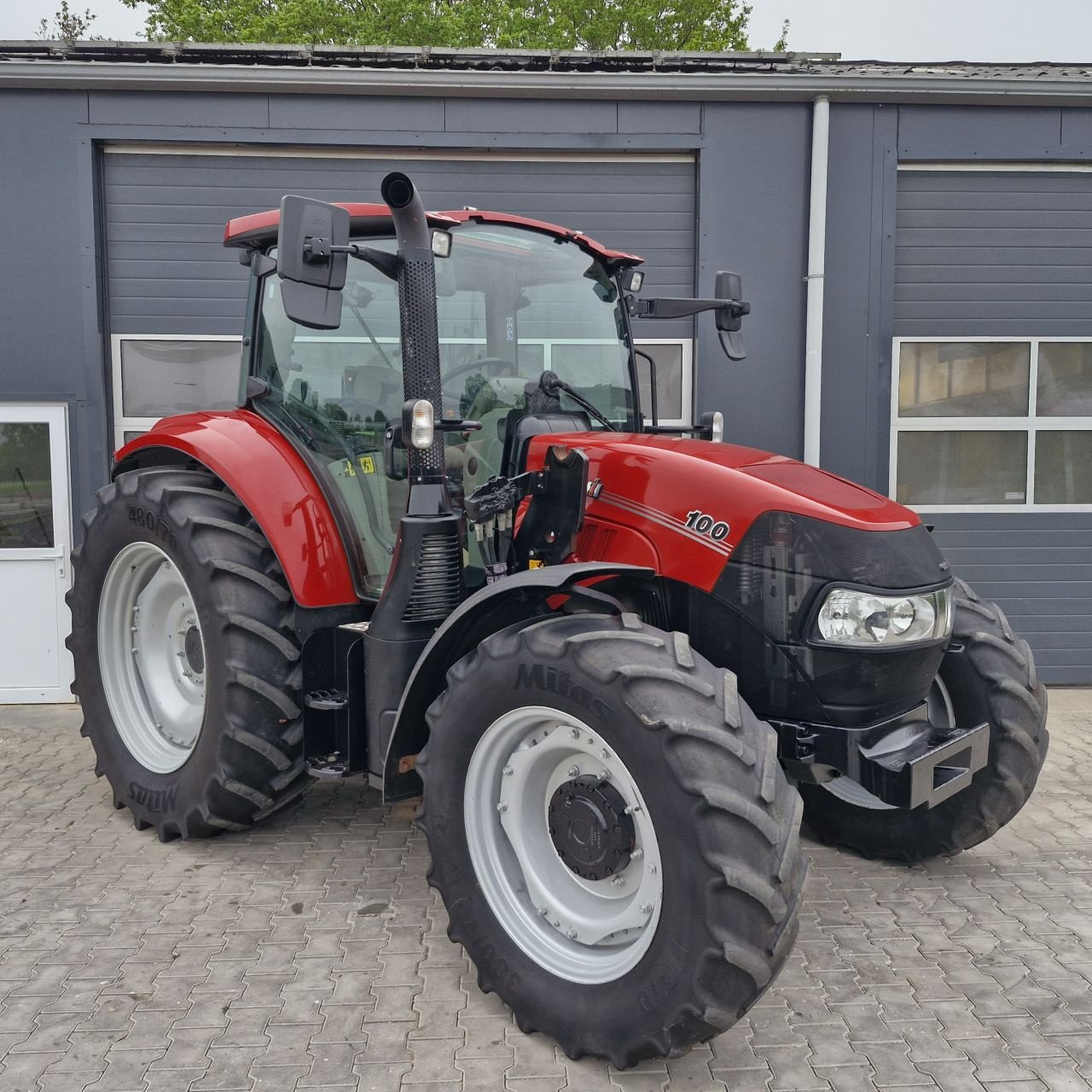 Traktor типа Case IH Luxxum 100, Gebrauchtmaschine в Daarle (Фотография 2)