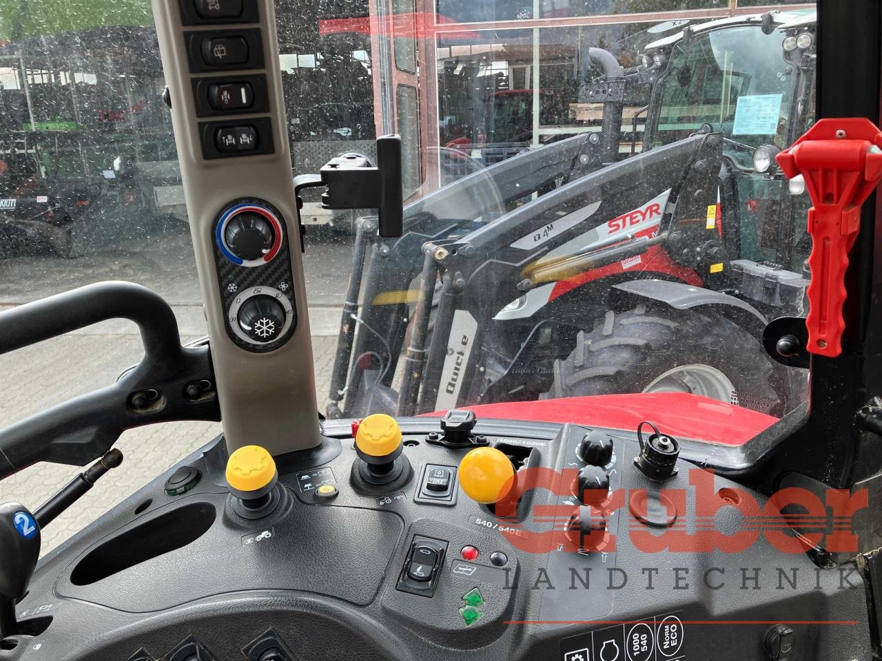 Traktor des Typs Case IH Luxxum 100, Gebrauchtmaschine in Ampfing (Bild 7)
