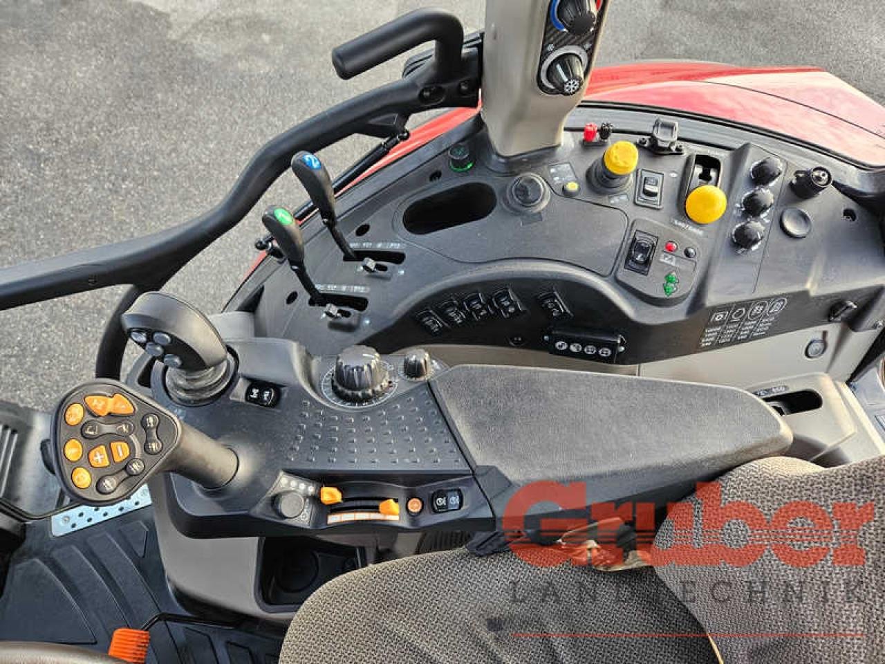 Traktor des Typs Case IH Luxxum 100, Gebrauchtmaschine in Ampfing (Bild 13)