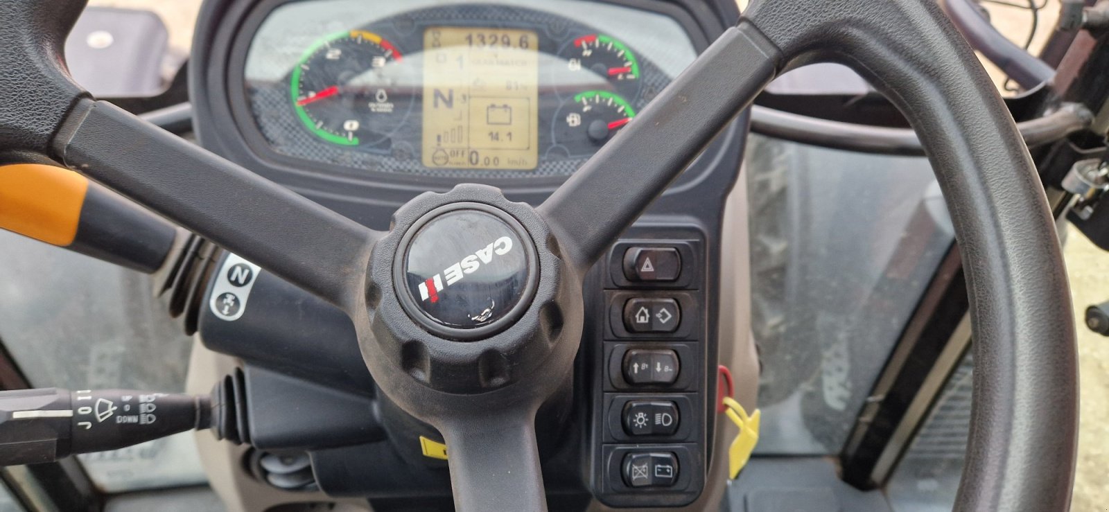 Traktor of the type Case IH Luxxum 110 Bj.2017 1300h guter Zustand, Gebrauchtmaschine in Palling (Picture 9)