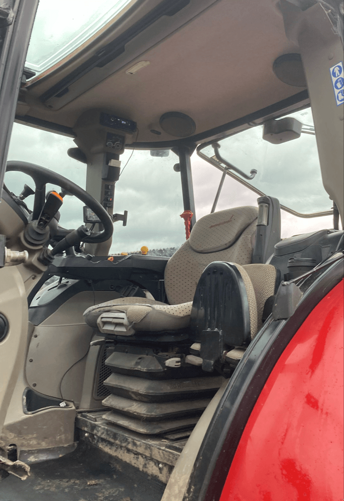 Traktor typu Case IH LUXXUM 110, Gebrauchtmaschine w CINTHEAUX (Zdjęcie 6)