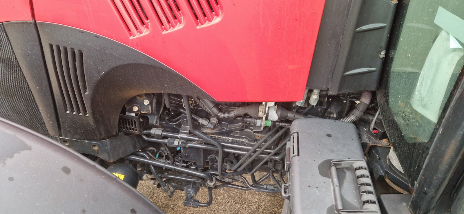 Traktor of the type Case IH Luxxum 120 Bj. 2021 800h Klima FH, Gebrauchtmaschine in Palling (Picture 9)