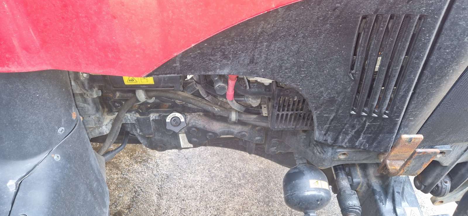 Traktor of the type Case IH Luxxum 120 Bj. 2021 800h Klima FH, Gebrauchtmaschine in Palling (Picture 12)