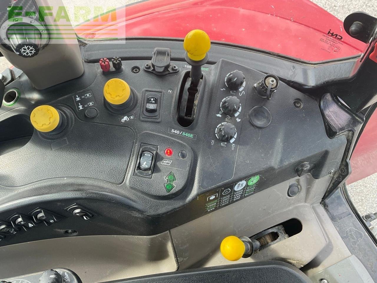 Traktor typu Case IH Luxxum 120, Gebrauchtmaschine v REDLHAM (Obrázek 26)