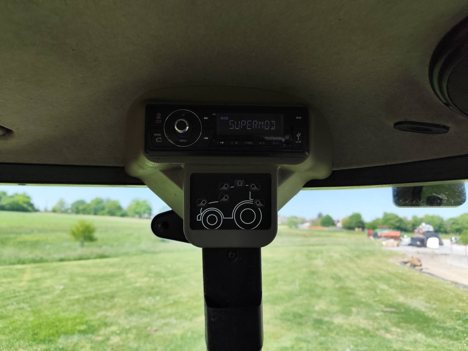 Traktor van het type Case IH LUXXUM100, Gebrauchtmaschine in Le Horps (Foto 11)