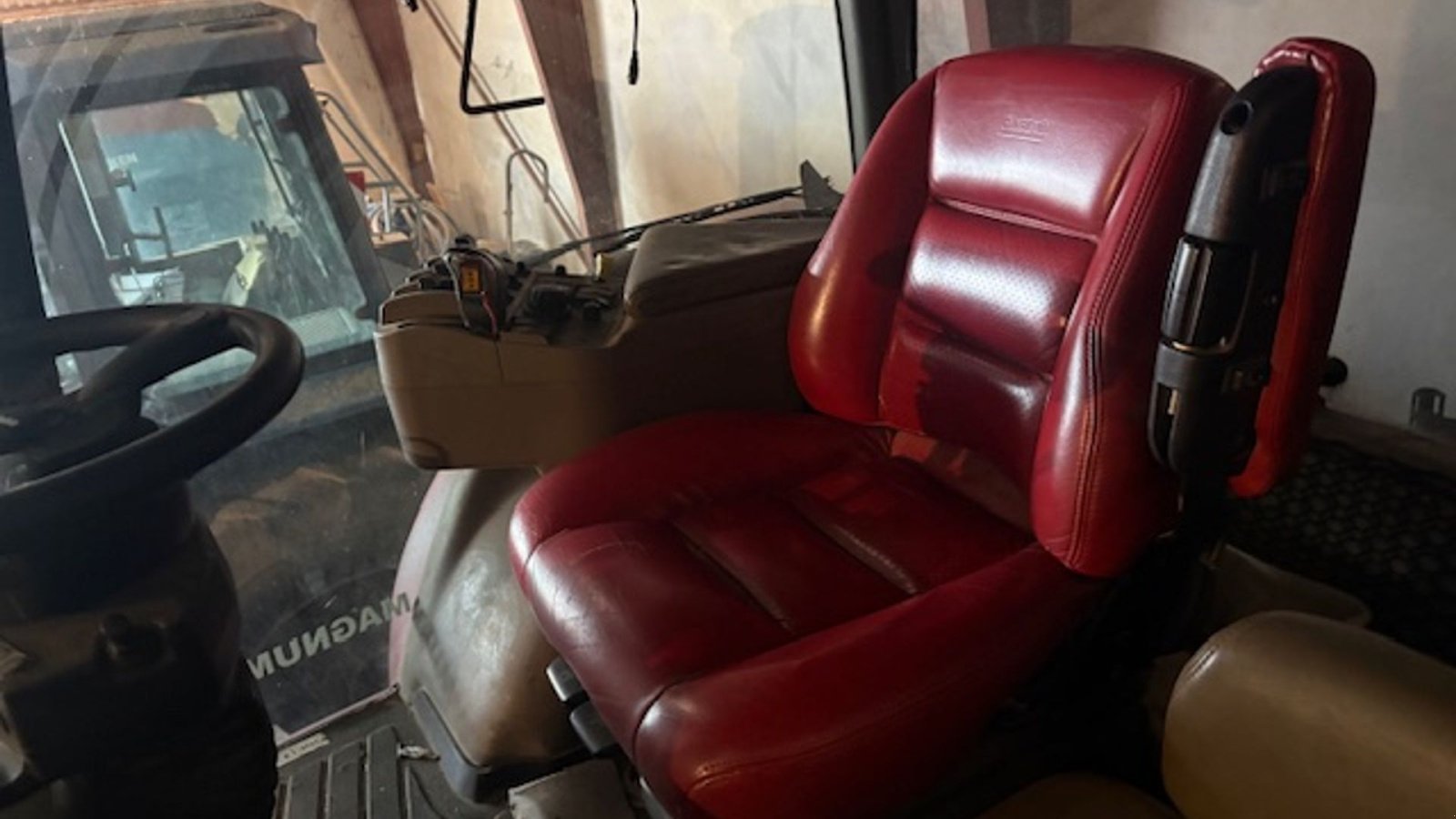 Traktor des Typs Case IH Magnum 310 4WD VIRKER IKKE, Gebrauchtmaschine in Dronninglund (Bild 7)