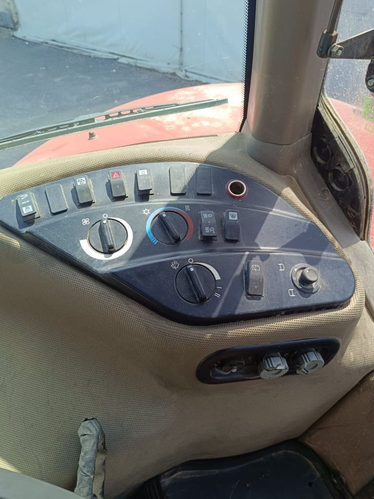 Traktor του τύπου Case IH MAGNUM 310 CVX, Gebrauchtmaschine σε Eton (Φωτογραφία 9)