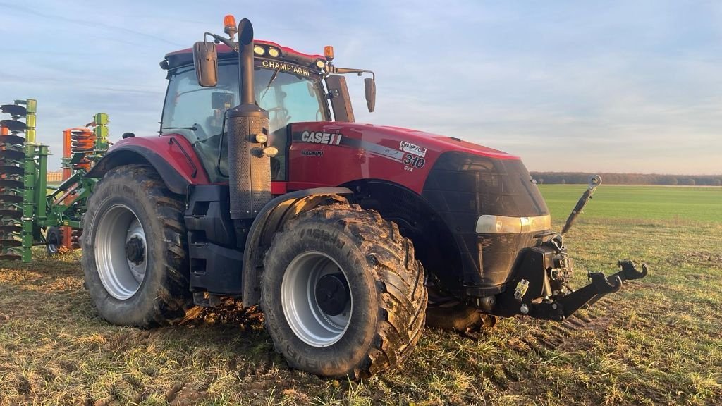 Traktor типа Case IH MAGNUM 310 CVX, Gebrauchtmaschine в Eton (Фотография 2)