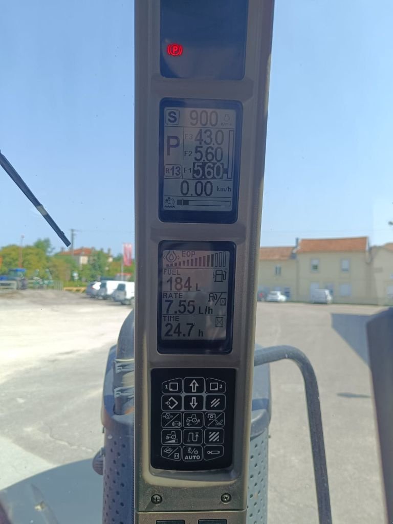 Traktor του τύπου Case IH MAGNUM 310 CVX, Gebrauchtmaschine σε Eton (Φωτογραφία 7)