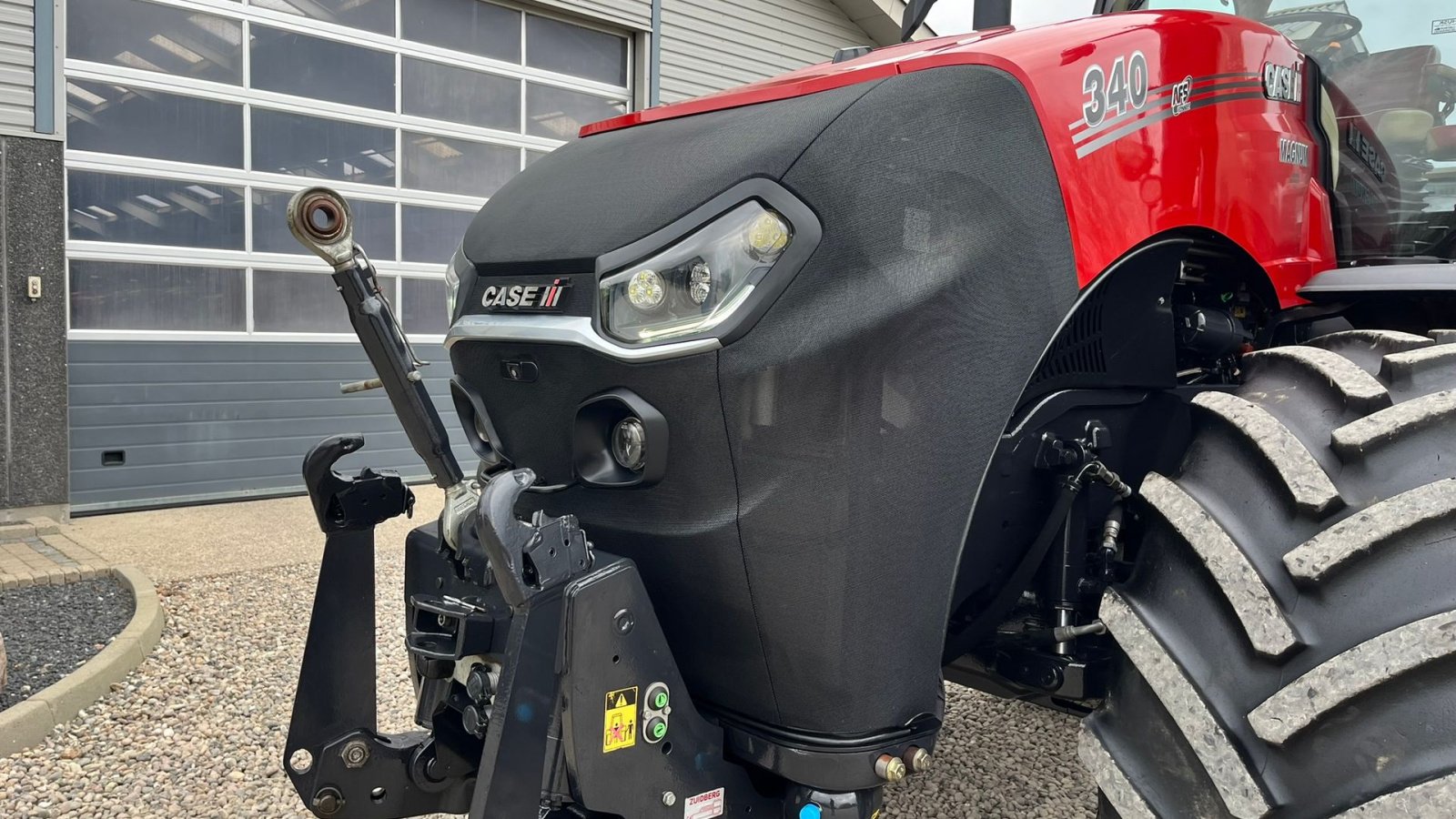 Traktor des Typs Case IH Magnum 340 CVXDrive AFS Connect Med frontlift og frontpto, Gebrauchtmaschine in Lintrup (Bild 16)