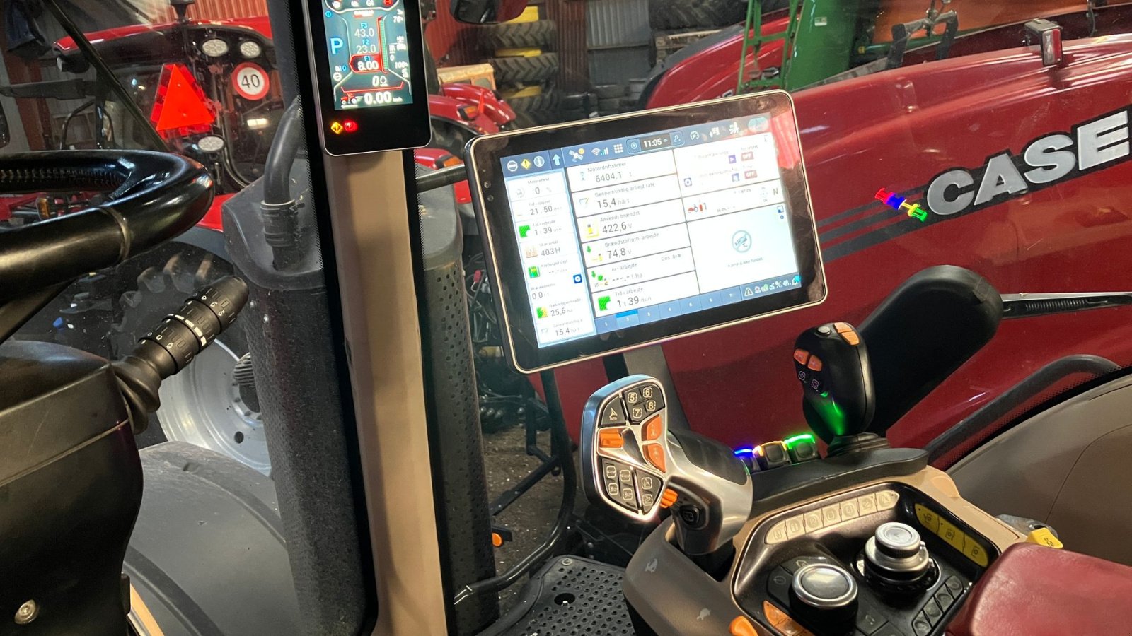 Traktor of the type Case IH Magnum 340 CVXDrive AFS Connect, Gebrauchtmaschine in Aulum (Picture 5)