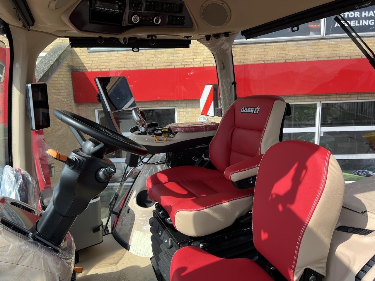 Traktor типа Case IH MAGNUM 380 CVX AFS, Gebrauchtmaschine в Viborg (Фотография 3)