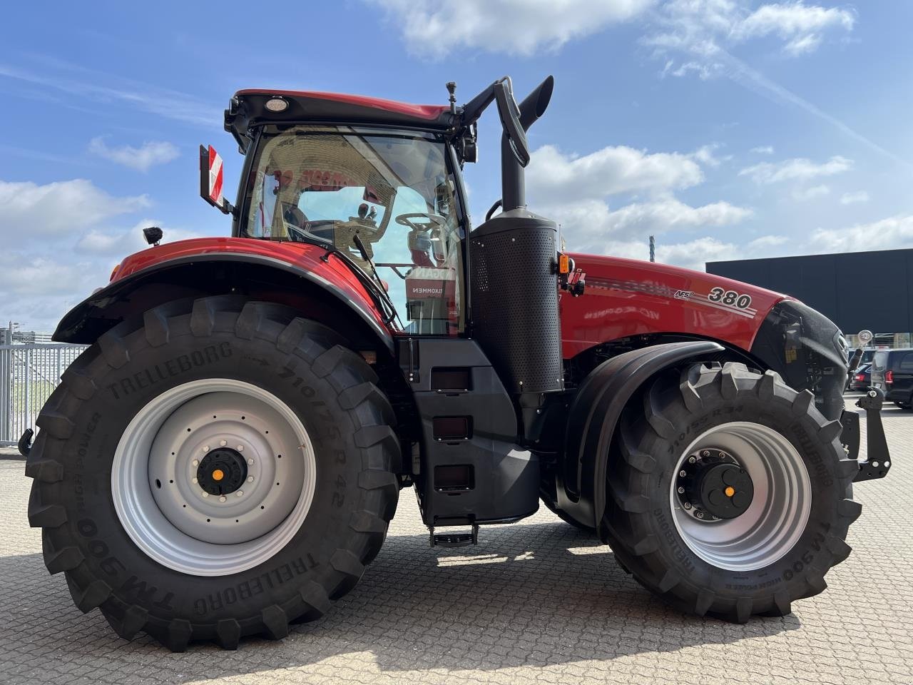 Traktor типа Case IH MAGNUM 380 CVX AFS, Gebrauchtmaschine в Viborg (Фотография 13)