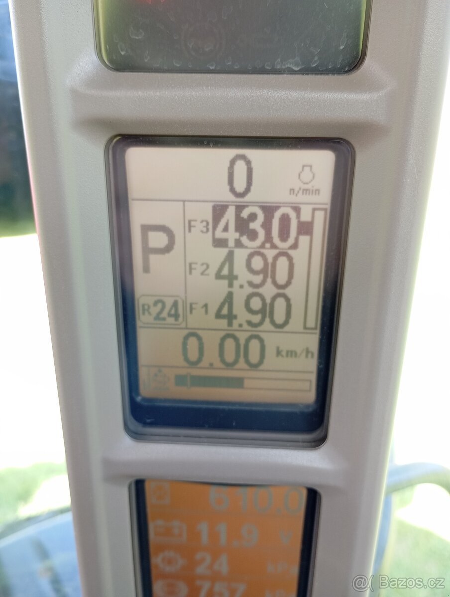 Traktor del tipo Case IH Magnum 380 CVX, Gebrauchtmaschine In Soběslav (Immagine 10)