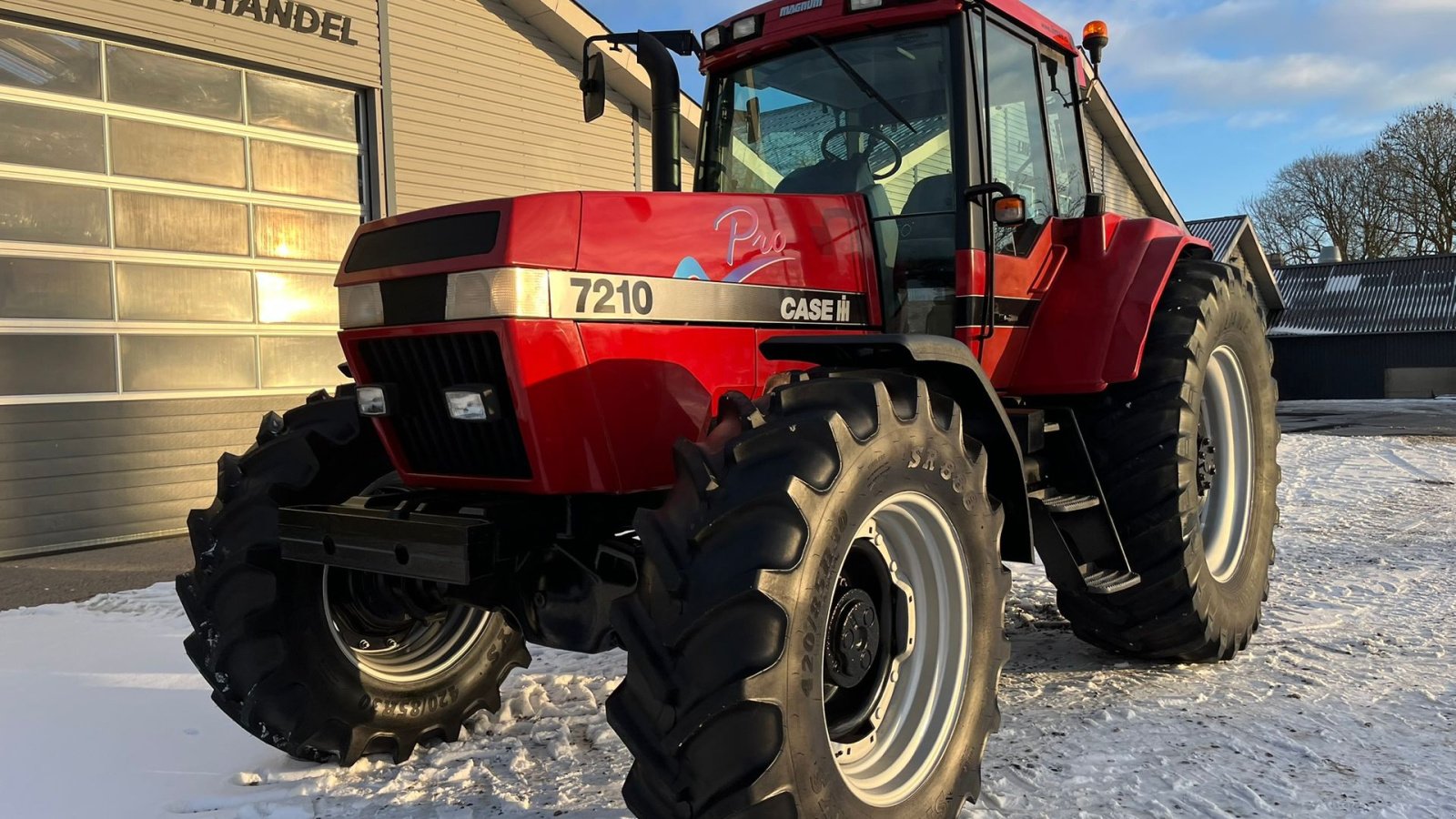 Traktor des Typs Case IH Magnum 7210 PRO PRO model, og en ejers traktor fra ny., Gebrauchtmaschine in Lintrup (Bild 12)