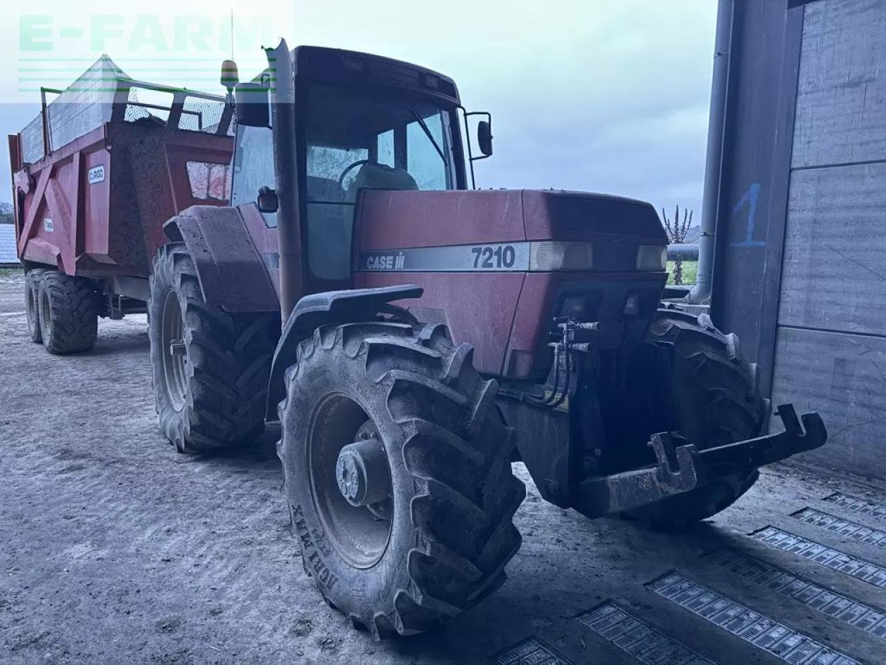 Traktor du type Case IH magnum 7210, Gebrauchtmaschine en CHAUVONCOURT (Photo 1)