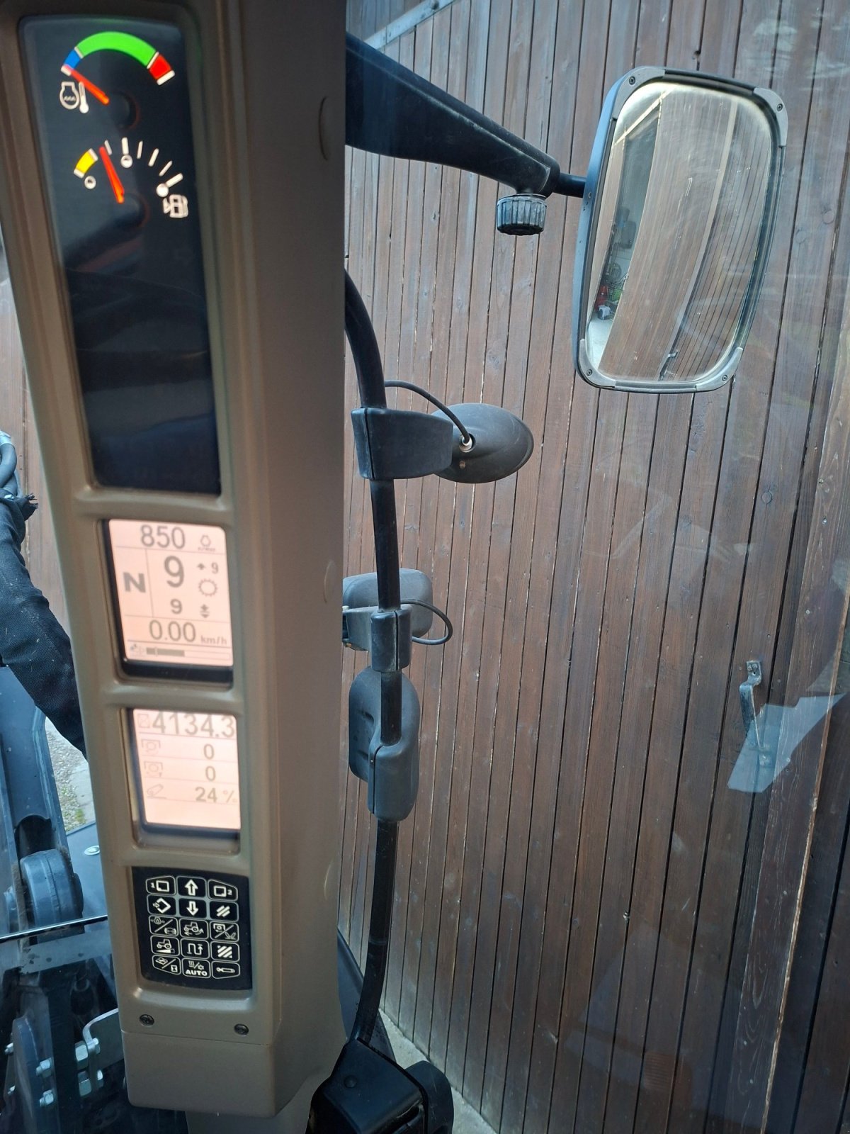 Traktor of the type Case IH Maxxum 110 MC, Gebrauchtmaschine in Friedberg-Derching (Picture 9)