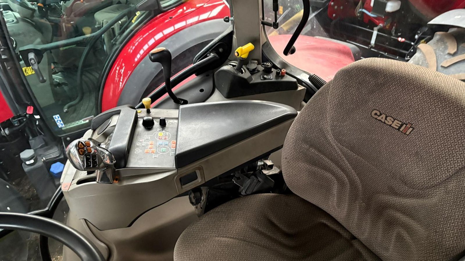 Traktor of the type Case IH MAXXUM 110 MULTICONTROLLER, Gebrauchtmaschine in Aulum (Picture 5)