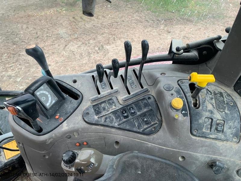 Traktor типа Case IH MAXXUM 110, Gebrauchtmaschine в SAINT GENEST D'AMBIERE (Фотография 4)