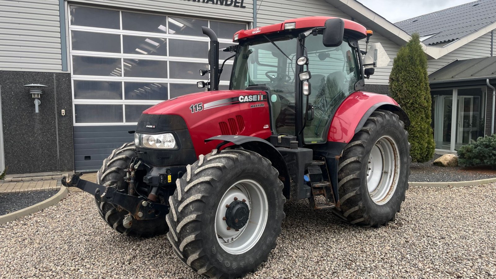 Traktor du type Case IH MAXXUM 115 Med frontlift, Gebrauchtmaschine en Lintrup (Photo 2)