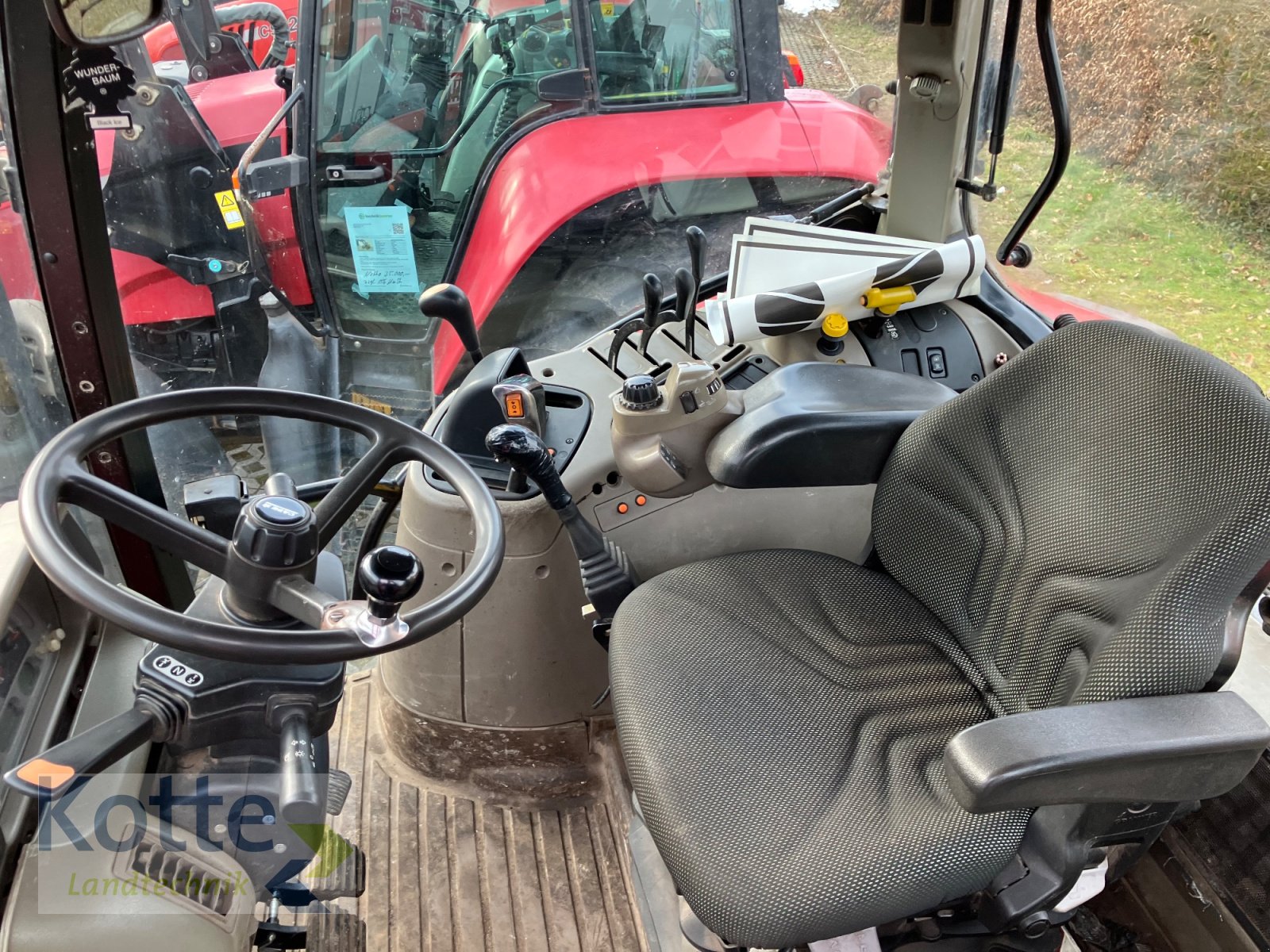 Traktor des Typs Case IH Maxxum 115 X-Line, Gebrauchtmaschine in Rieste (Bild 6)