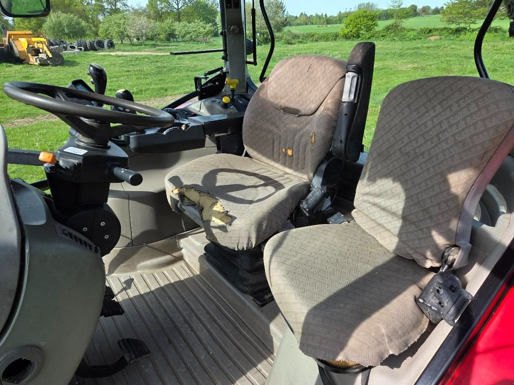 Traktor от тип Case IH MAXXUM 115, Gebrauchtmaschine в ATHIS (Снимка 10)