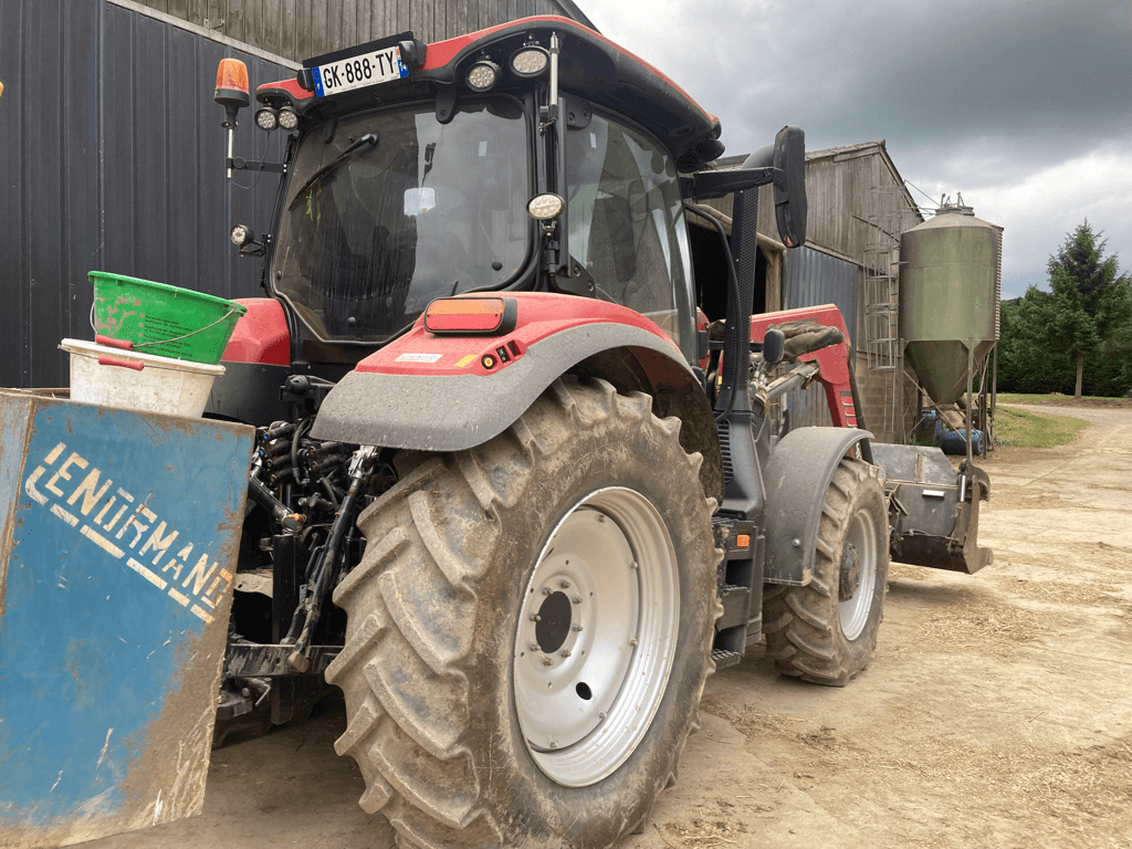 Traktor des Typs Case IH MAXXUM 115, Gebrauchtmaschine in CINTHEAUX (Bild 4)