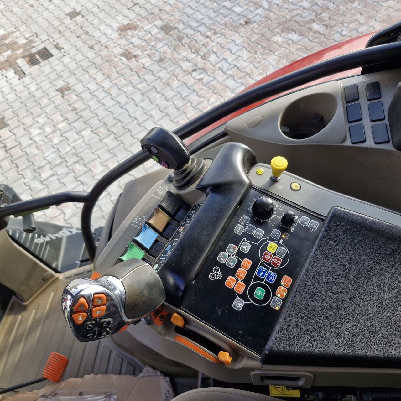 Traktor Türe ait Case IH Maxxum 125 cvx, Gebrauchtmaschine içinde Daarle (resim 9)