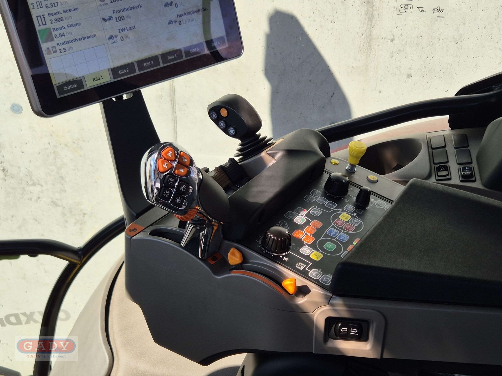 Traktor des Typs Case IH Maxxum 125 CVXDrive, Neumaschine in Lebring (Bild 8)