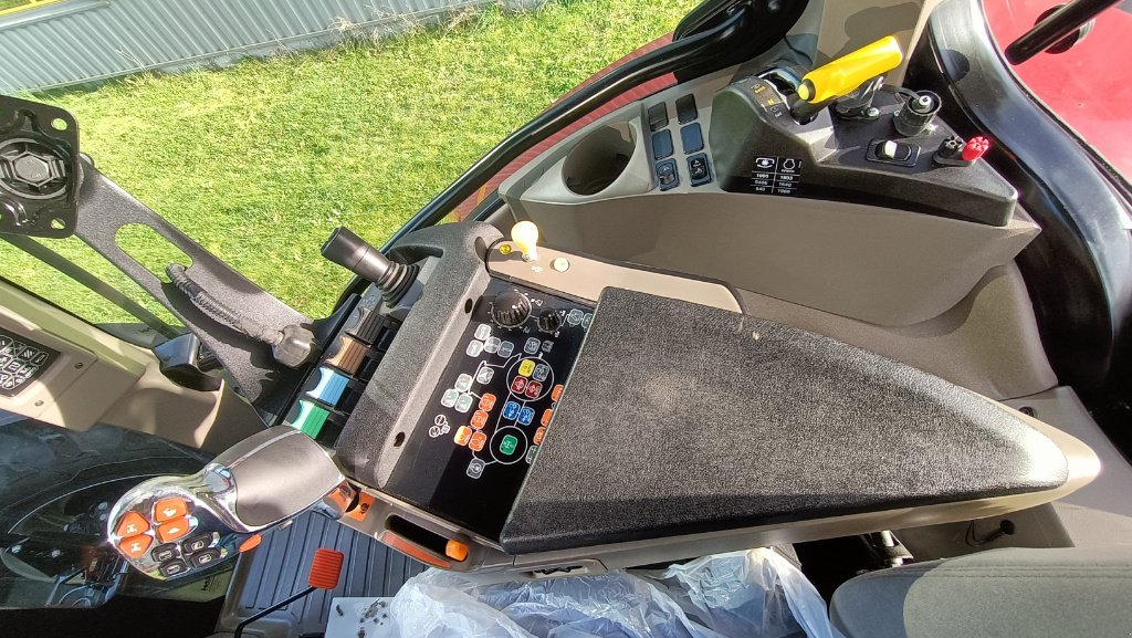 Traktor του τύπου Case IH Maxxum 125 MC, Gebrauchtmaschine σε NEUVILLE AUX BOIS (Φωτογραφία 10)