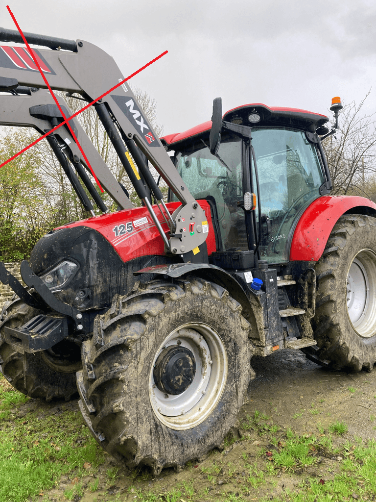 Traktor типа Case IH MAXXUM 125, Gebrauchtmaschine в CONDE SUR VIRE (Фотография 1)