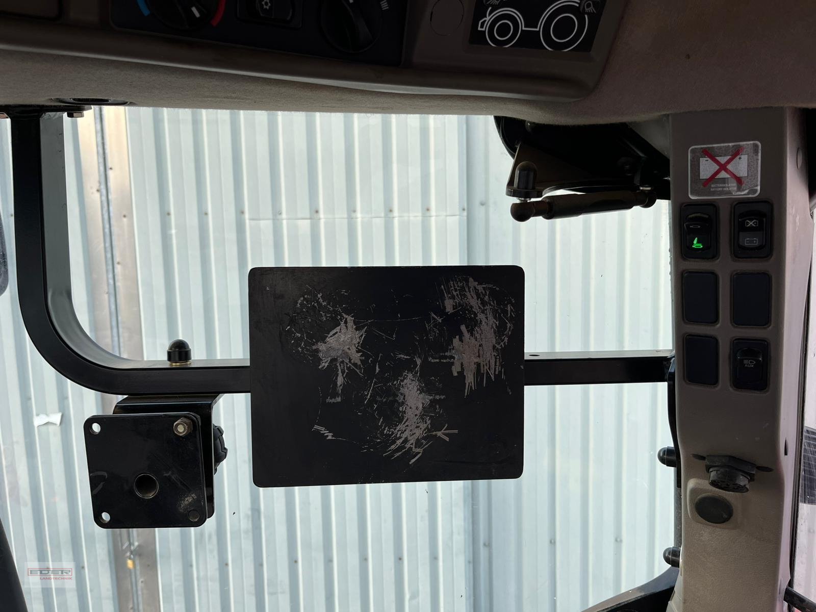 Traktor van het type Case IH Maxxum 130 CVX, Gebrauchtmaschine in Tuntenhausen (Foto 15)