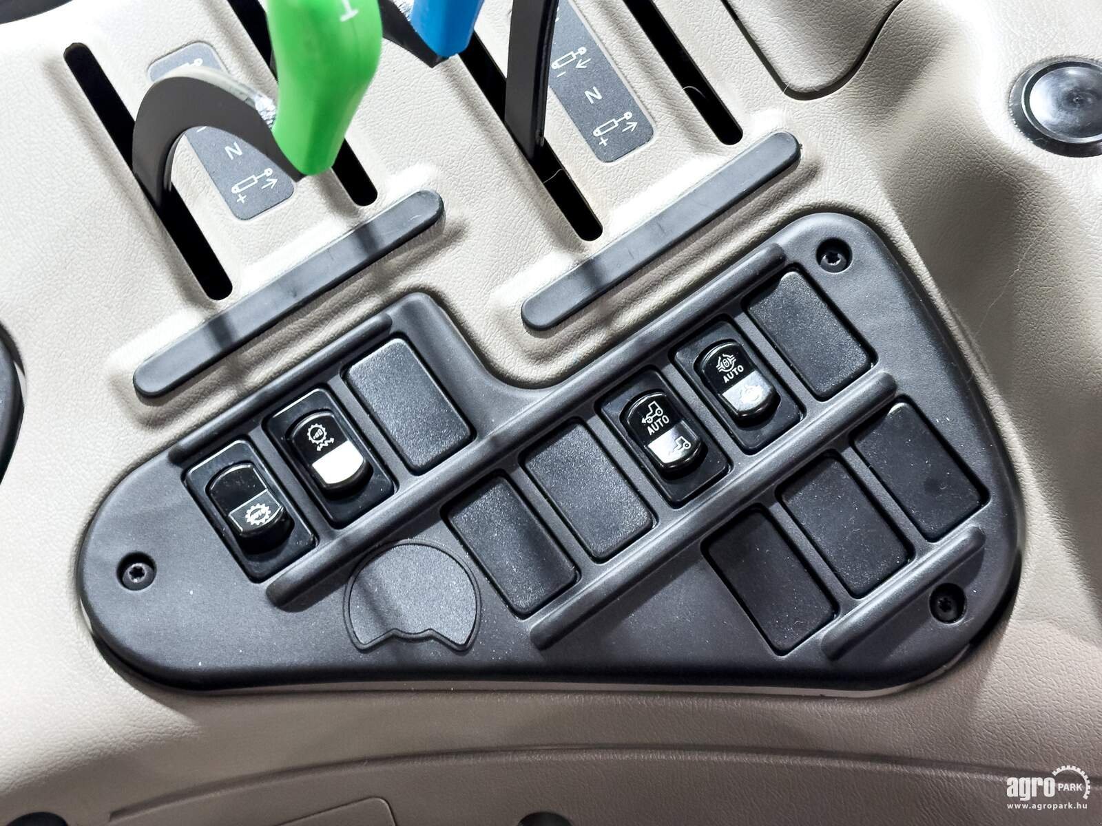 Traktor typu Case IH Maxxum 145 , Gebrauchtmaschine v Csengele (Obrázek 21)