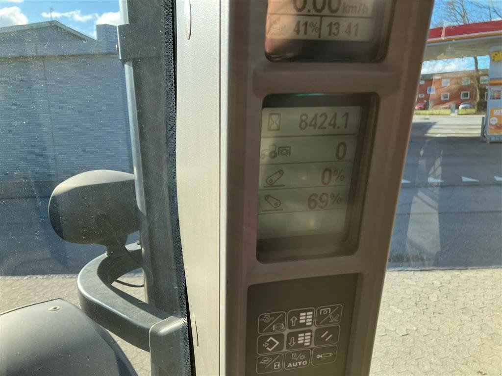 Traktor of the type Case IH Maxxum 145 4WD Active Drive 8, Gebrauchtmaschine in Aulum (Picture 9)