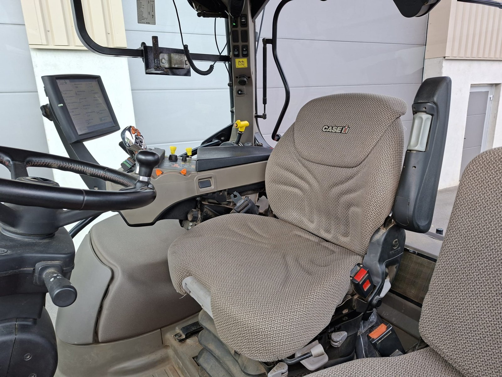 Traktor typu Case IH MAXXUM 145 CVX, Gebrauchtmaschine v Schmidgaden (Obrázek 8)