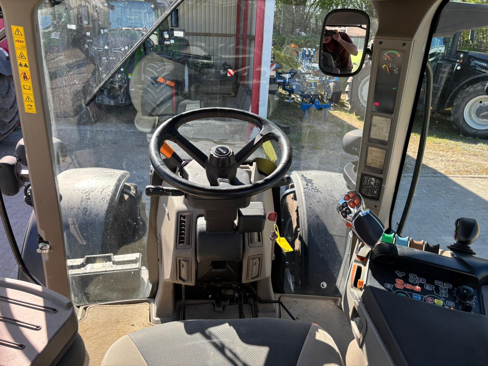 Traktor του τύπου Case IH Maxxum 145, Gebrauchtmaschine σε Eutin (Φωτογραφία 5)