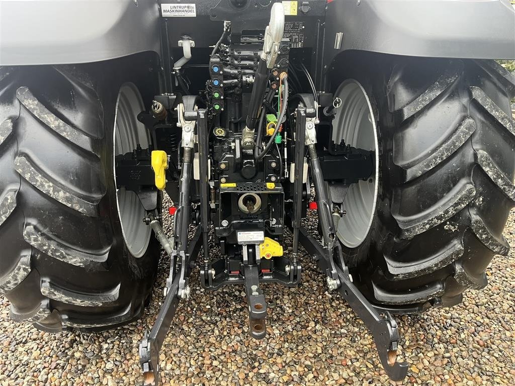 Traktor van het type Case IH Maxxum 150 6cyl handy traktor med frontlift, Gebrauchtmaschine in Lintrup (Foto 4)