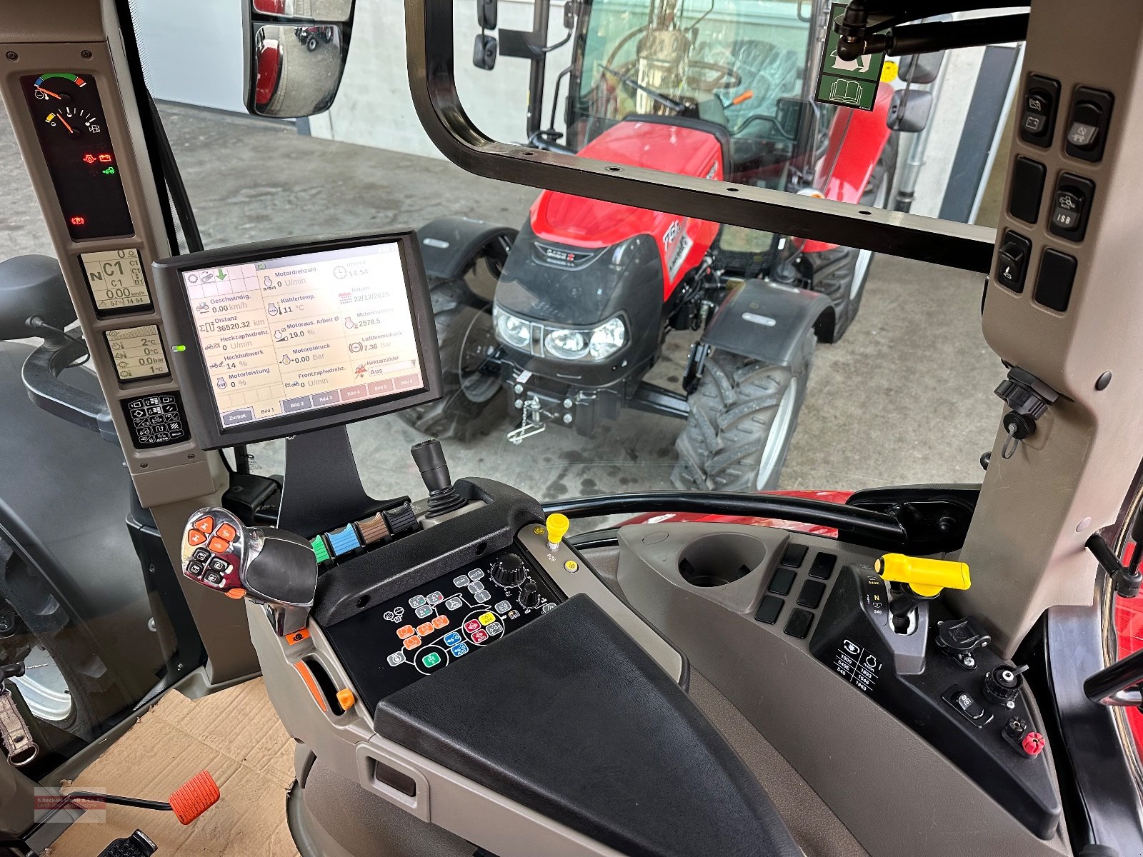Traktor типа Case IH Maxxum 150 MC AD8, Gebrauchtmaschine в Epfendorf (Фотография 9)
