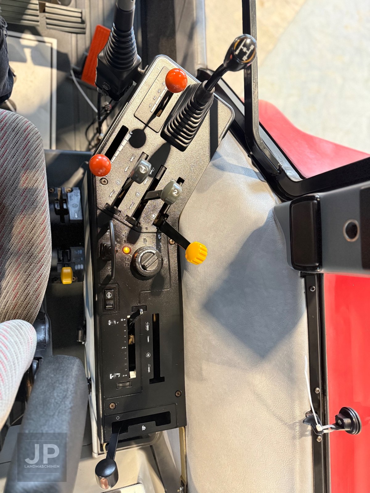 Traktor типа Case IH Maxxum 5120 Allrad, Gebrauchtmaschine в Kastl (Фотография 12)