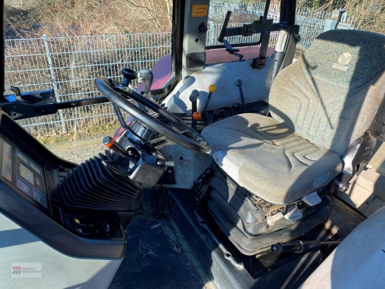 Traktor a típus Case IH MAXXUM 5130 MIT FRONTLADER, Gebrauchtmaschine ekkor: Oyten (Kép 8)