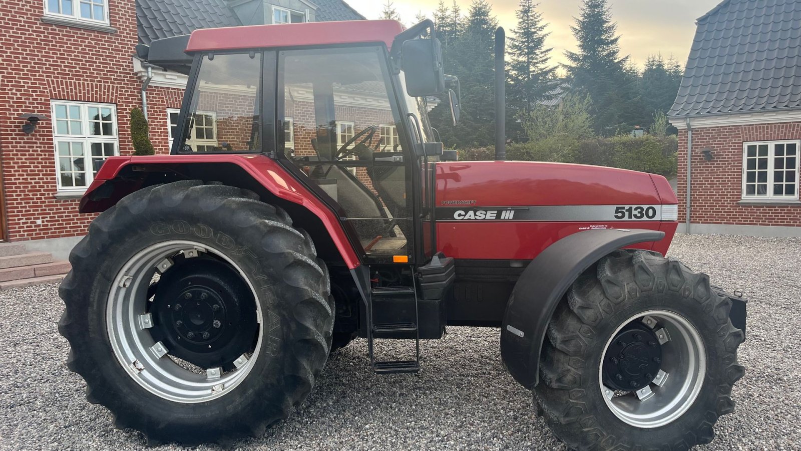 Traktor типа Case IH MAXXUM 5130 PRO Maxxum 5130 plus, Gebrauchtmaschine в Brønderslev (Фотография 3)