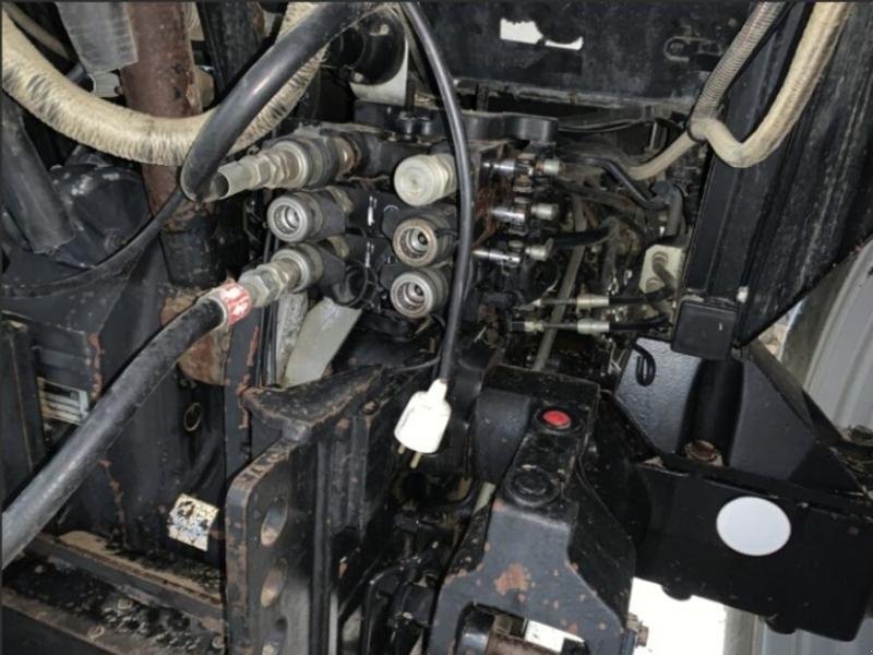 Traktor of the type Case IH MAXXUM 5140, Gebrauchtmaschine in ROYE (Picture 11)