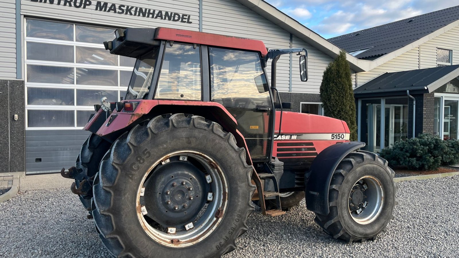 Traktor tip Case IH Maxxum 5150 Plus Med frontlift, Gebrauchtmaschine in Lintrup (Poză 13)