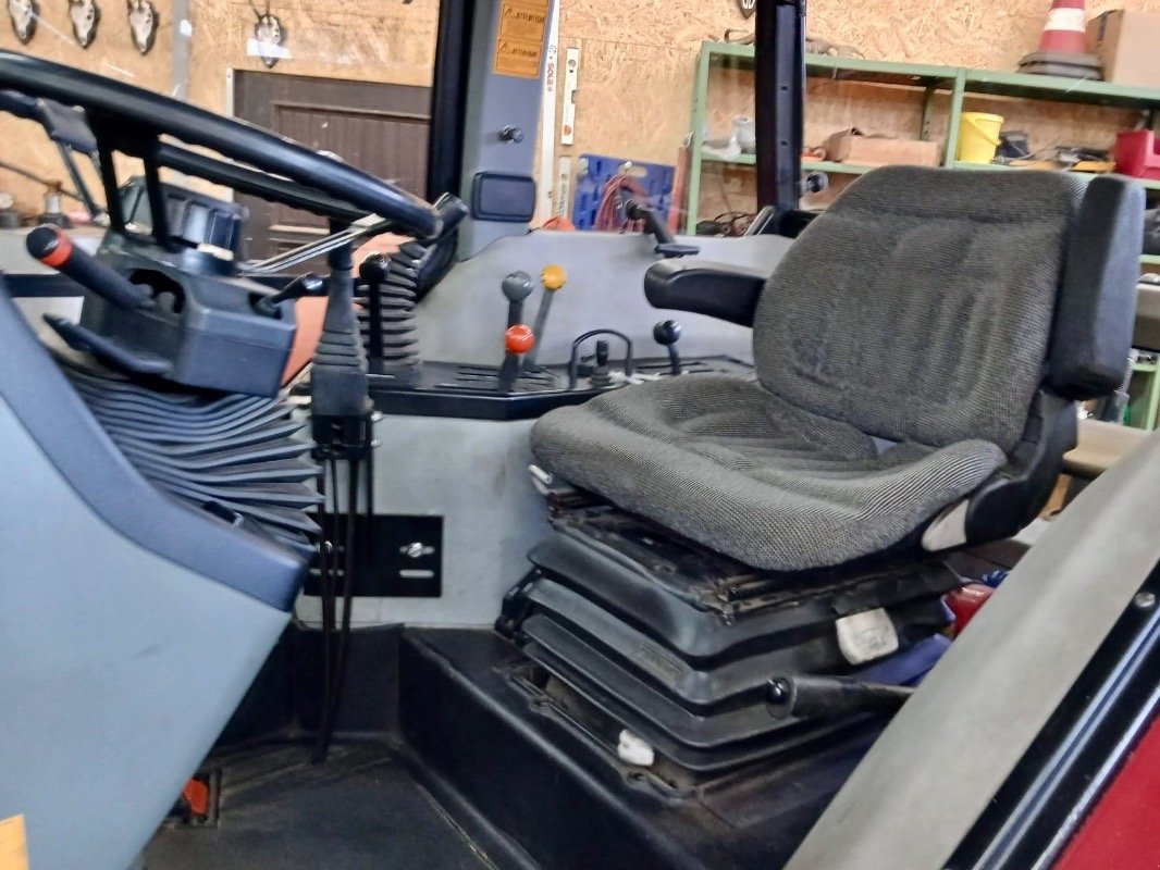 Traktor типа Case IH Maxxum 5150 Plus, Gebrauchtmaschine в Liebenwalde (Фотография 9)