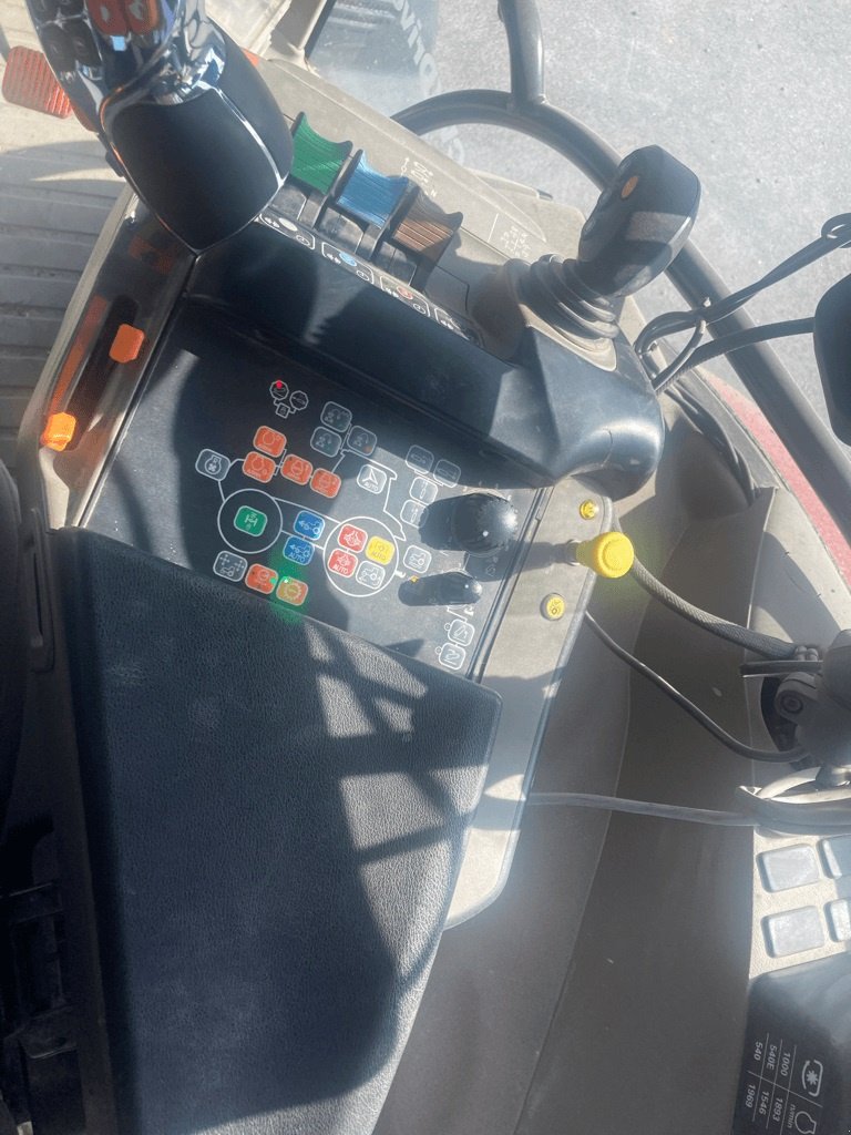 Traktor tipa Case IH MAXXUM CVX 125, Gebrauchtmaschine u ISIGNY-LE-BUAT (Slika 10)