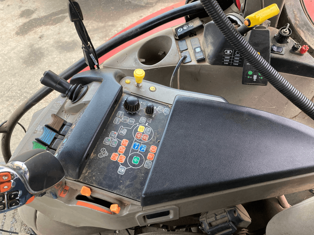 Traktor za tip Case IH MAXXUM CVX 125, Gebrauchtmaschine u ISIGNY-LE-BUAT (Slika 5)