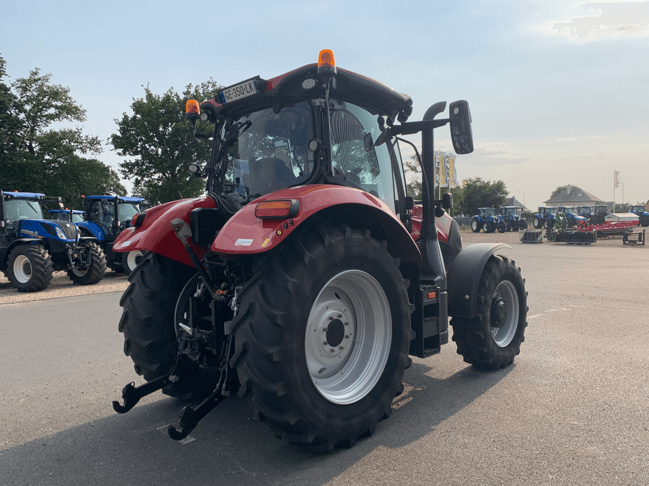 Traktor του τύπου Case IH MAXXUM CVX 125, Gebrauchtmaschine σε ISIGNY-LE-BUAT (Φωτογραφία 8)